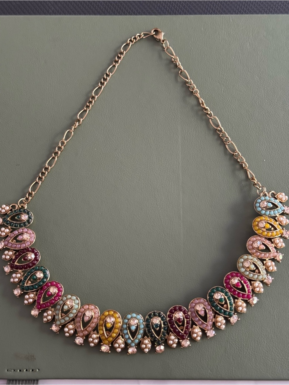 Boho Multicolor Teardrop Bib Choker Necklace Gold Tone Pastel Statement Festive